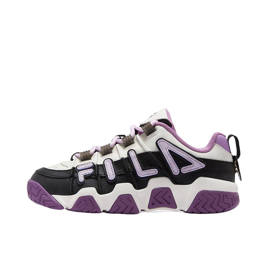 推荐商品：FILA/斐乐 Barricade 时尚复古 潮流百搭 防滑耐磨 防水 织物 合成革 运动休闲鞋 T12M333201 女款/黑色/雪白
