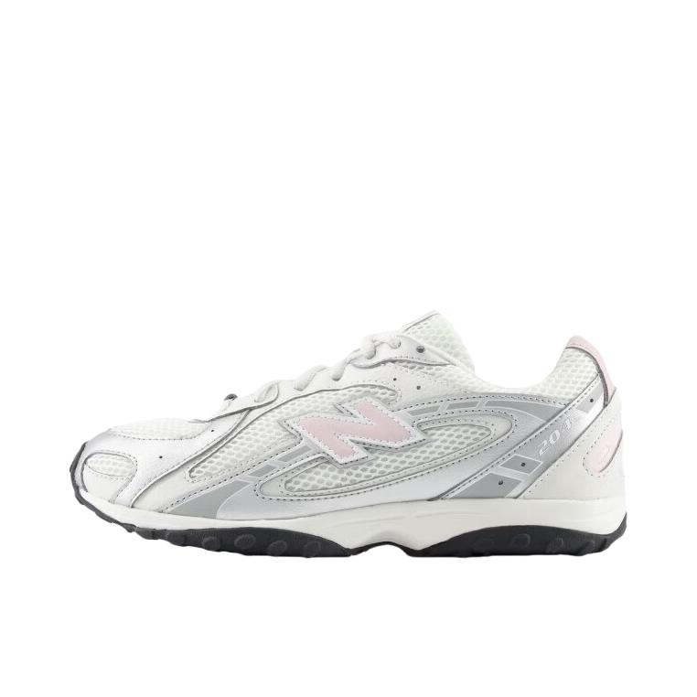 推荐商品：New Balance 204L 德训鞋 运动休闲鞋 系带轻盈薄底芭蕾风 大童/白色/银色/粉色