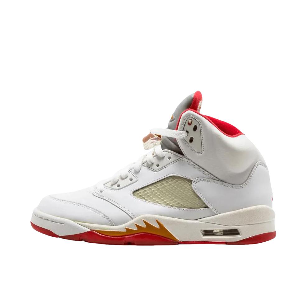 推荐商品：Air Jordan 5 运动休闲鞋 复古潮流透气防滑耐磨缓震实战支撑包裹性 女款/白色/红色