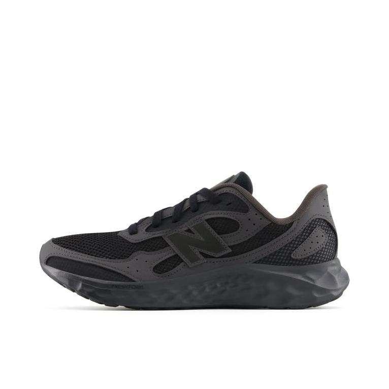 推荐商品：New Balance Fresh Foam Arishi v4 跑鞋 防滑支撑耐磨网布透气缓震轻便舒适圆头织物防水马拉松耐穿 D宽/炭黑色
