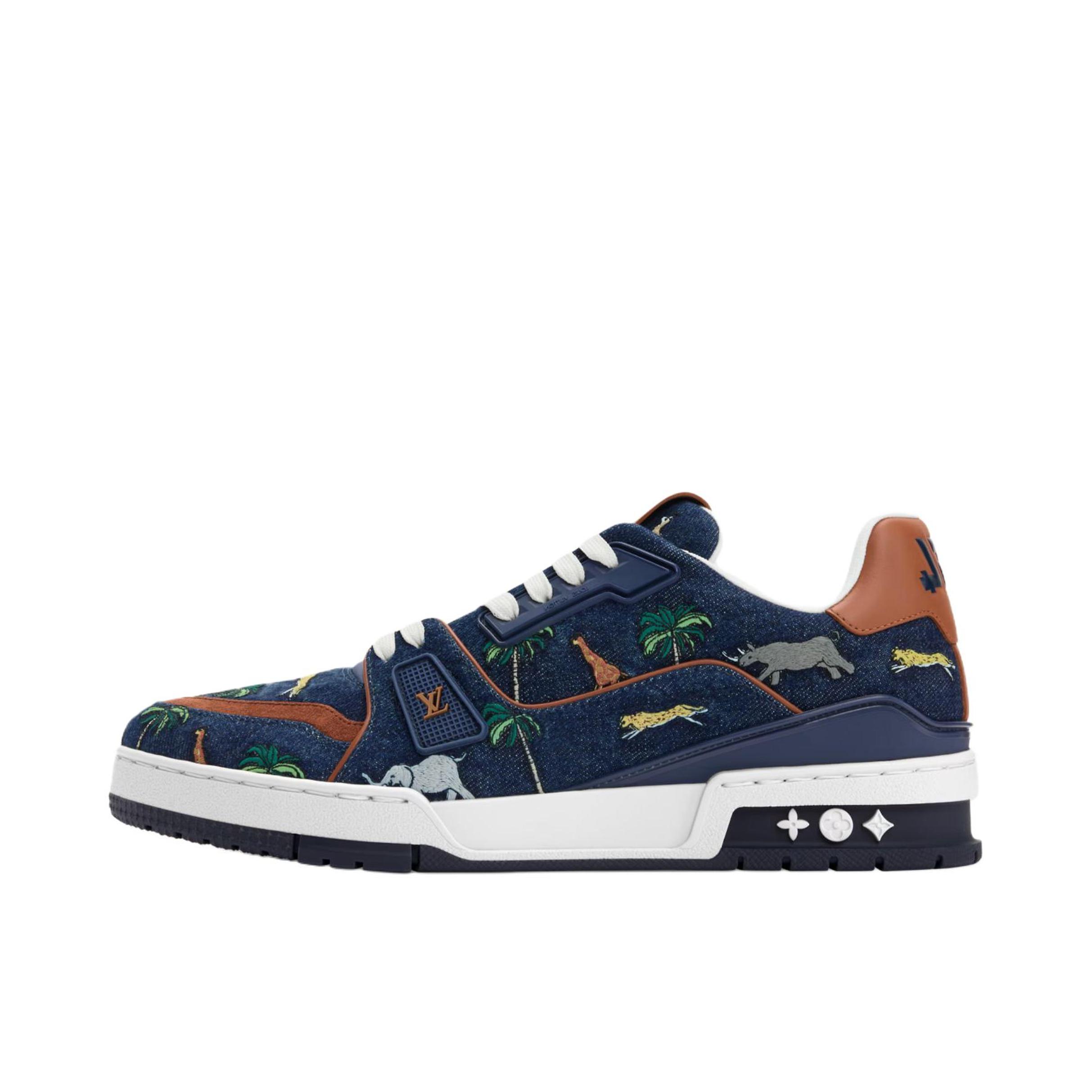 推荐商品：Louis Vuitton 路易威登 Trainer 板鞋 圆头平底系带低帮 The Darjeeling Limited联名/蓝色