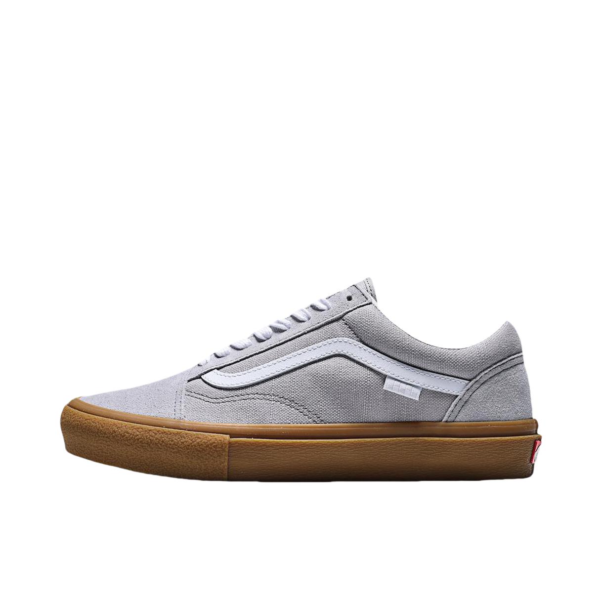 推荐商品：Vans/范斯 Old Skool 滑板鞋 板鞋 轻便防滑复古舒适经典 浅灰色/羽白色