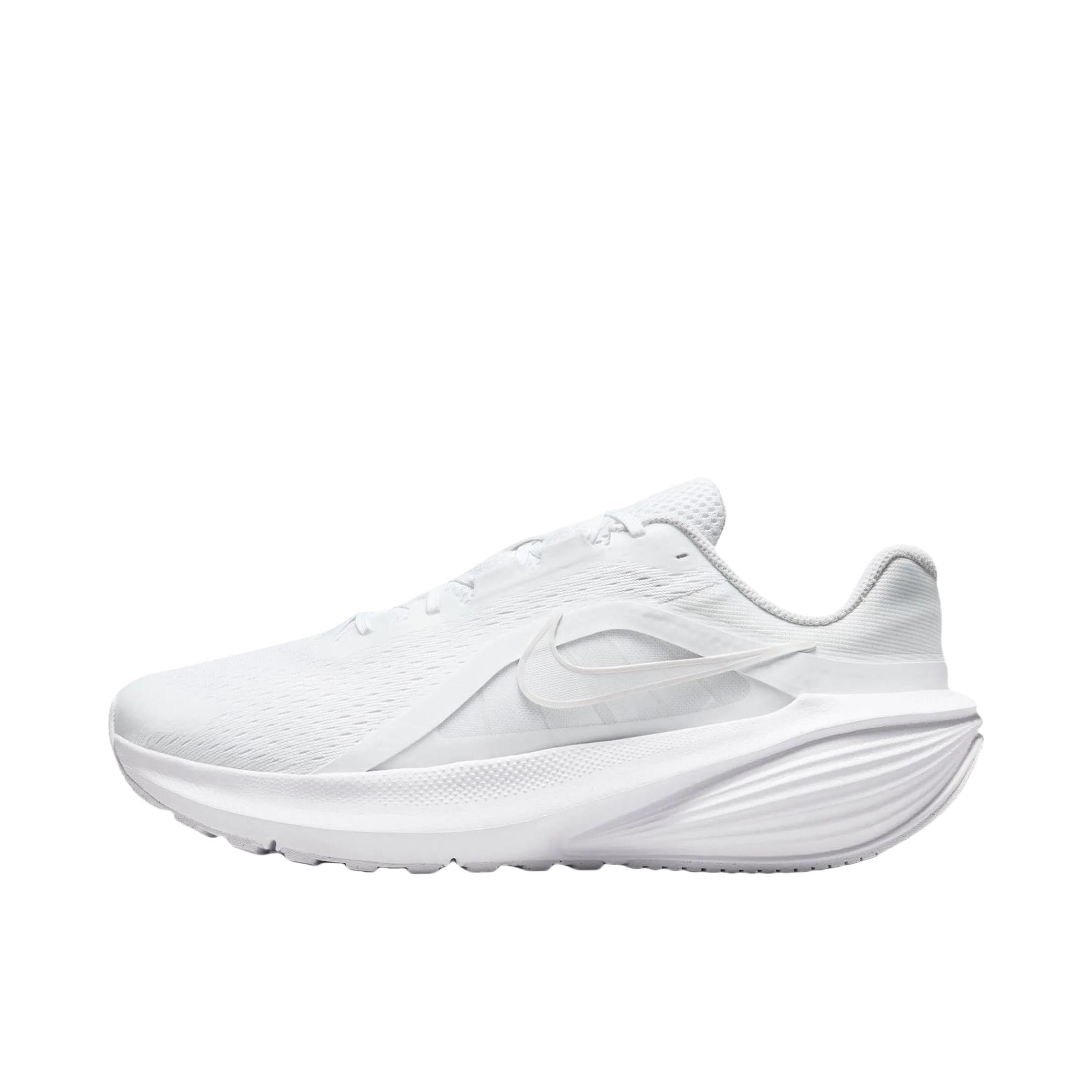 推荐商品：Nike Downshifter 14 跑鞋 时尚系带轻便透气回弹训练贴合缓震防滑 奶白色