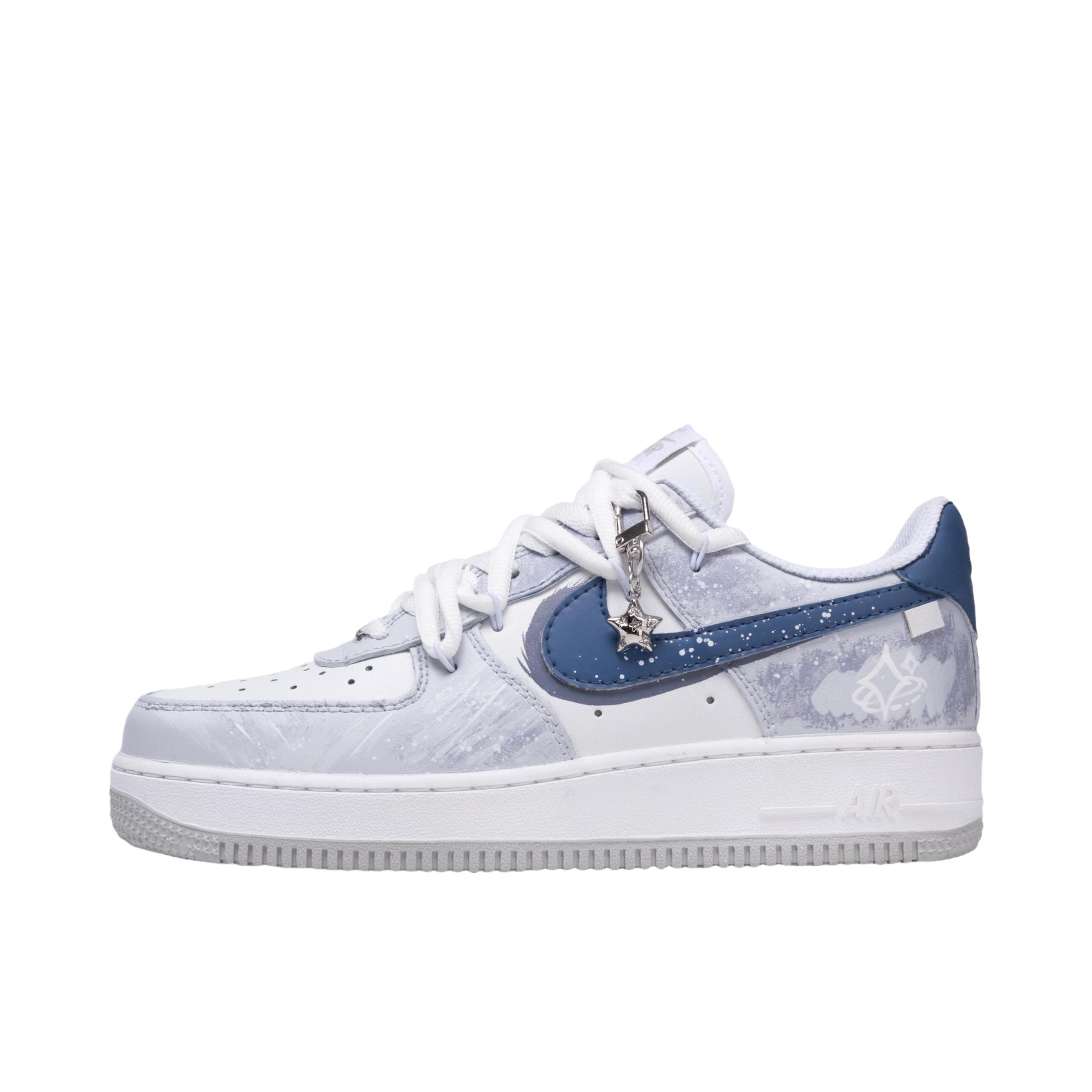 推荐商品：【定制款】 Nike Air Force 1 板鞋 防滑减震耐磨低帮增高 繁星似点