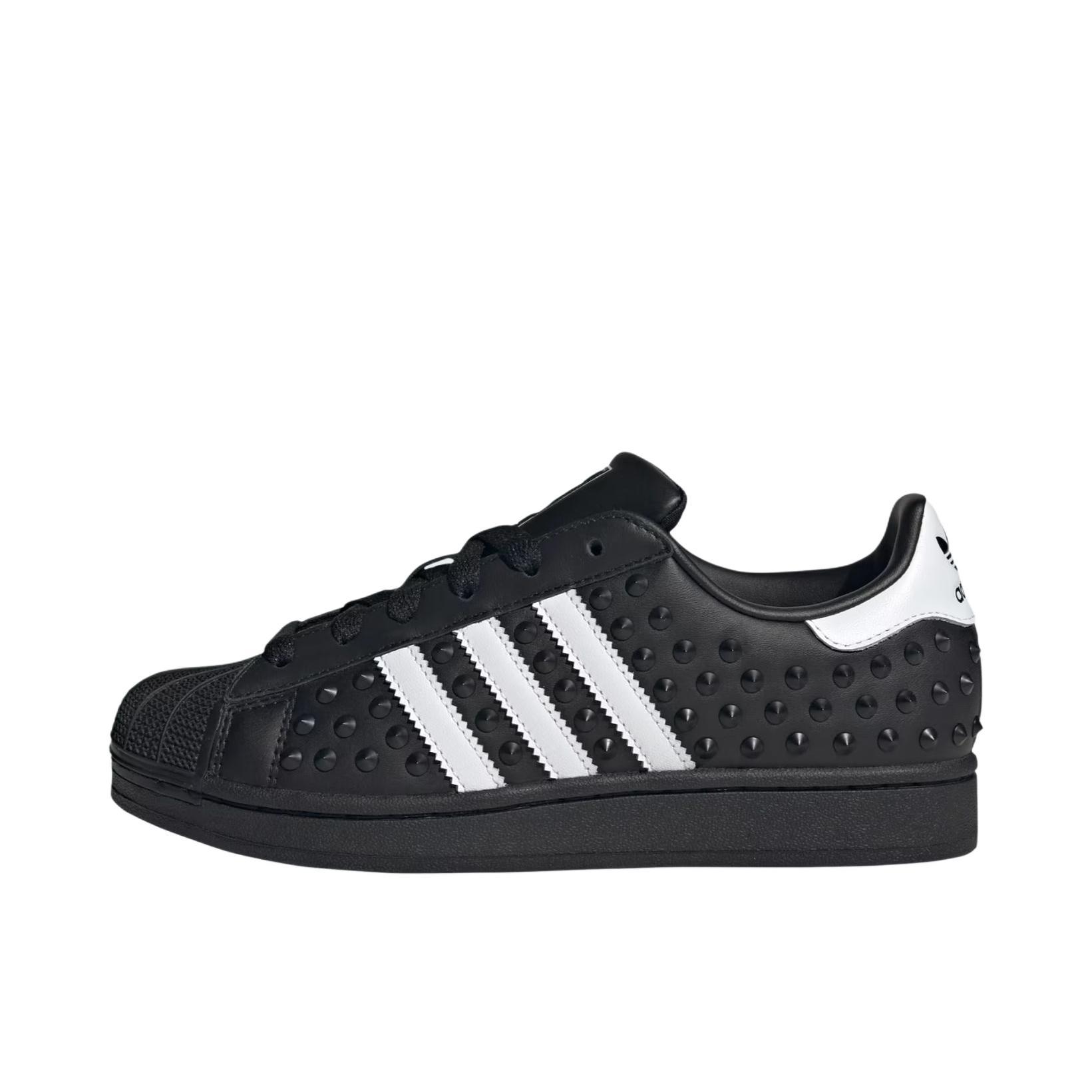 推荐商品：adidas Originals Superstar 2 板鞋 复古防滑耐磨贝壳头贴合圆头支撑 女款/深黑色/白色