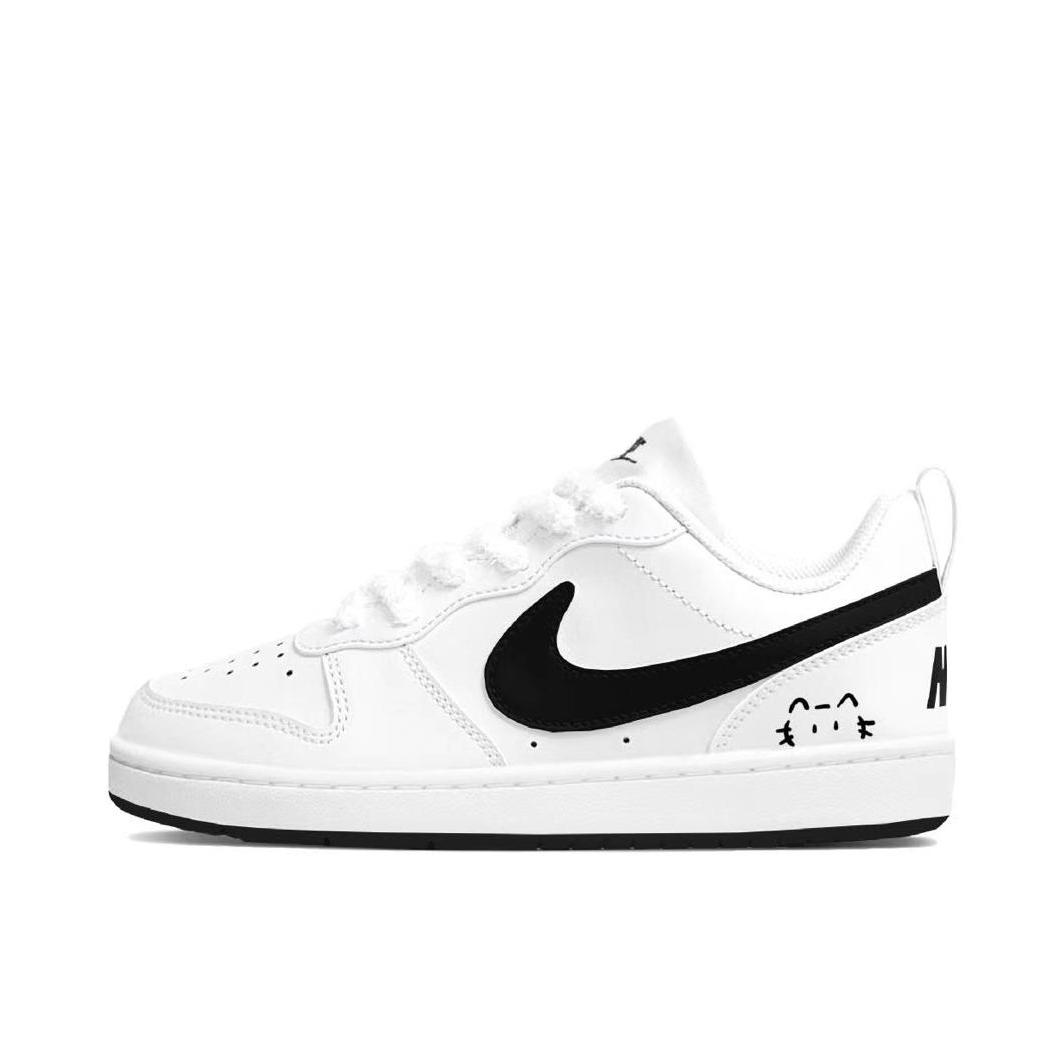 推荐商品：【定制球鞋】 Nike Court Borough 板鞋 防滑防水轻便减震手绘减龄做旧甜酷高街合成革甜妹包裹性复古婚鞋增高小白鞋薄底秋冬脏脏鞋 大童/小黑猫SS