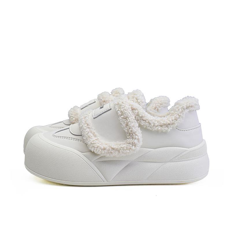 推荐商品：回力 棉鞋 加绒可爱加棉舒适 112411001 国内/亚太版本/女款/白色