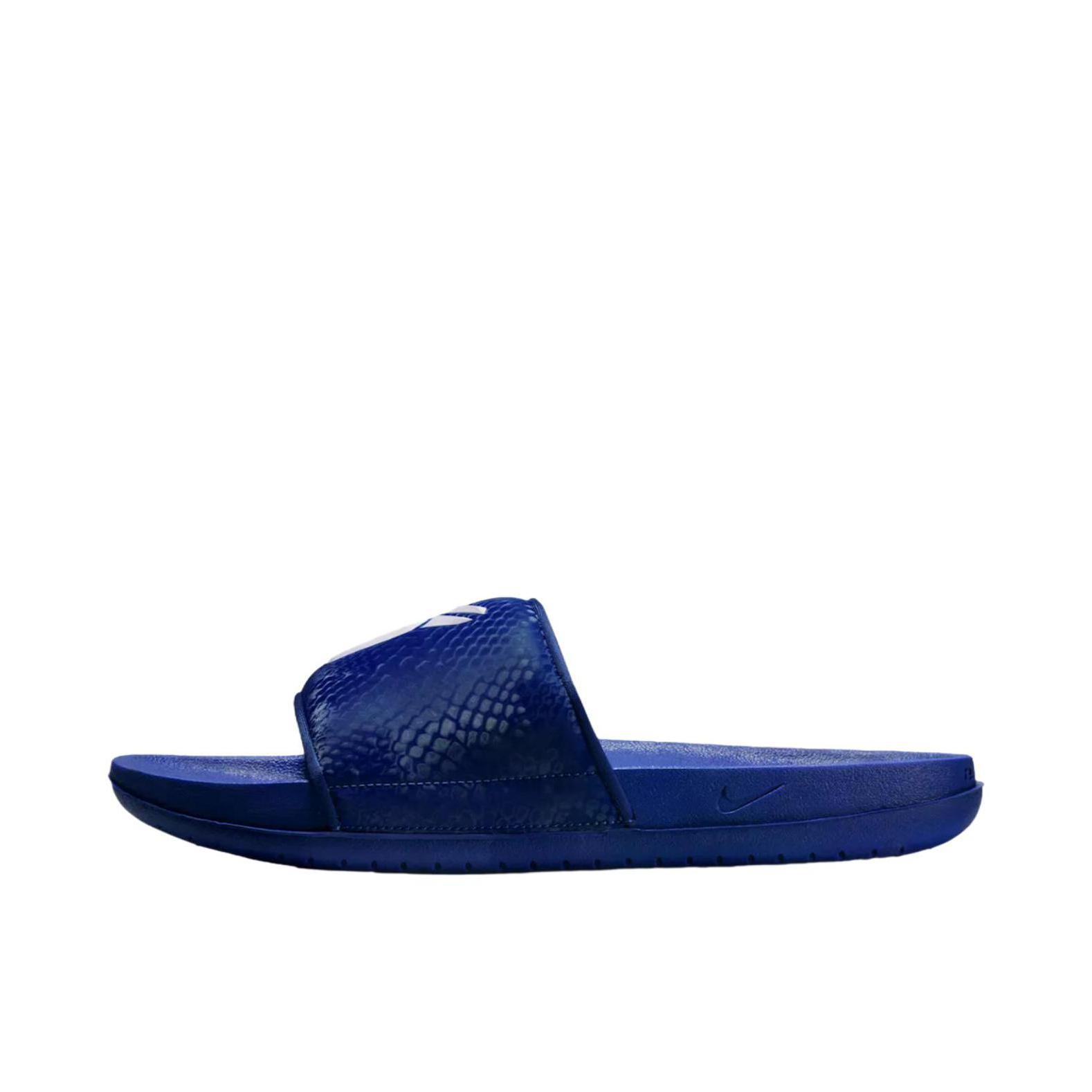 推荐商品：Nike Kobe Offcourt Slides 一字 拖鞋 深宝蓝色/白色