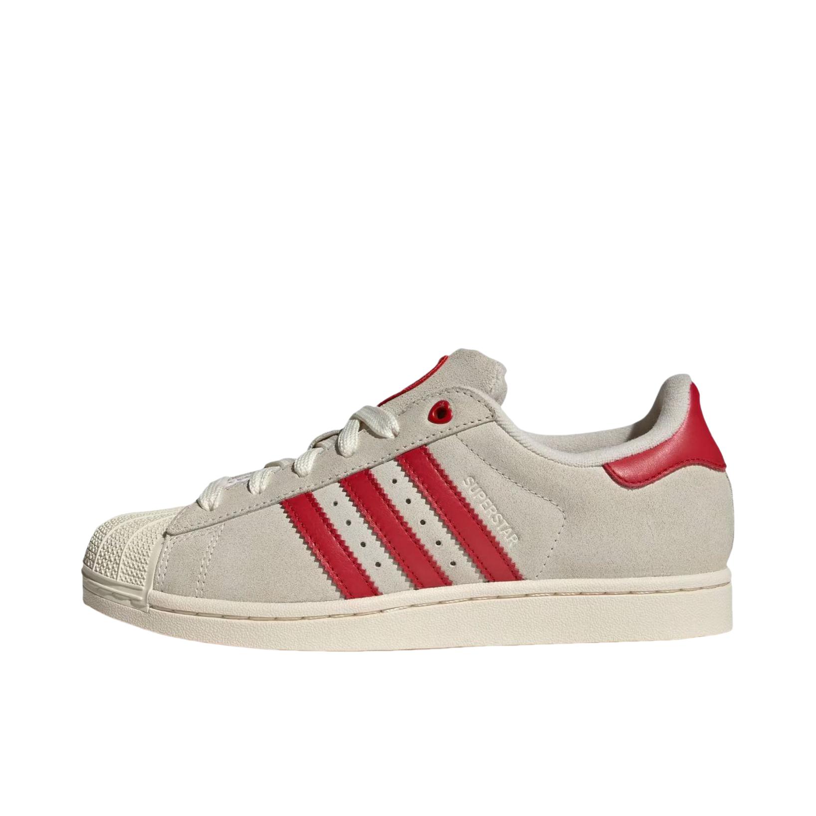 推荐商品：adidas Originals Superstar 2 板鞋 复古防滑耐磨贝壳头贴合圆头支撑 灰色/红色