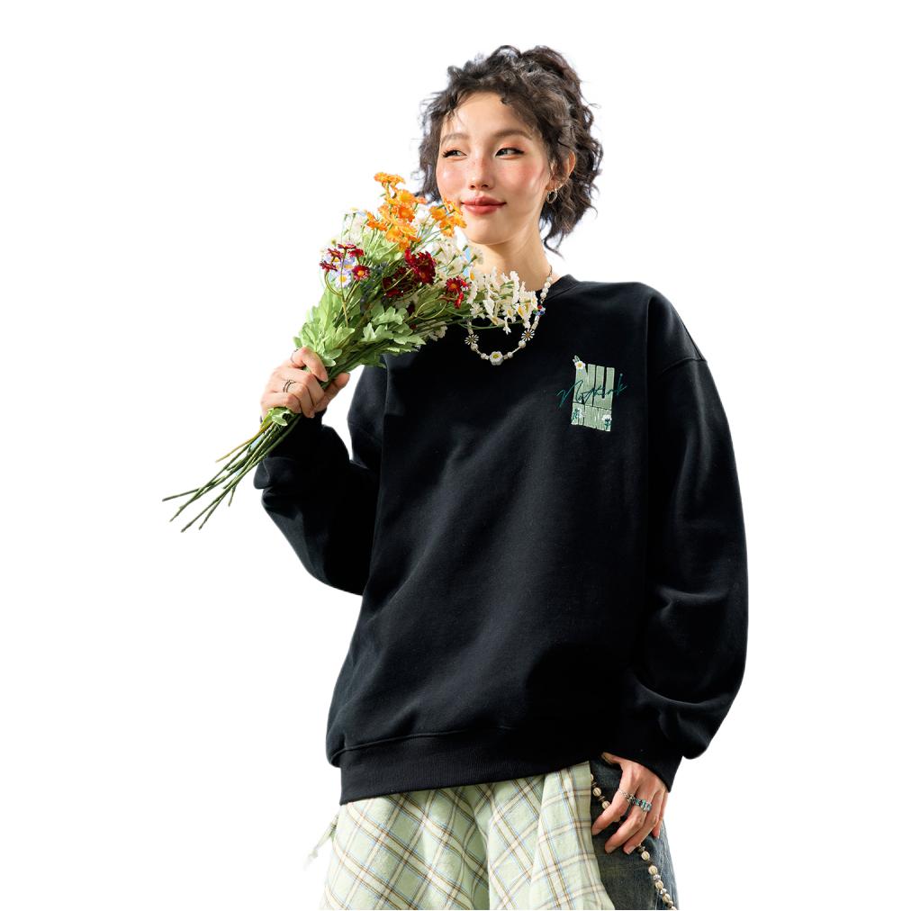推荐商品：Nuthink 2026SS 刺绣花卉字母重磅圆领长袖卫衣 黑