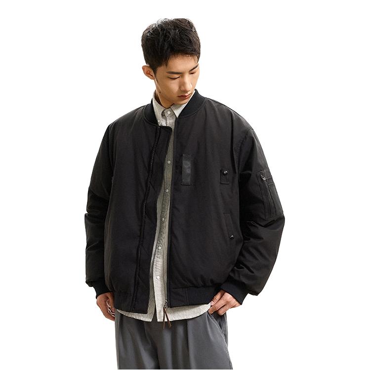 推荐商品：WEDENBORG 保暖棒球领拉链短款长袖羽绒服 黑