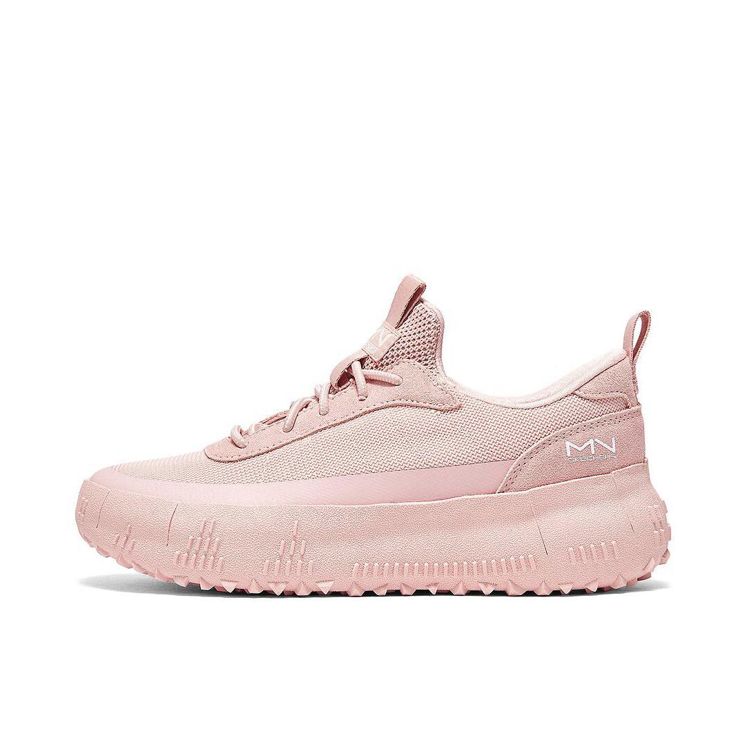 推荐商品：Skechers/斯凯奇 STREET 厚底增高 舒适透气 防滑耐磨 一脚蹬 运动休闲鞋 女款/粉红色
