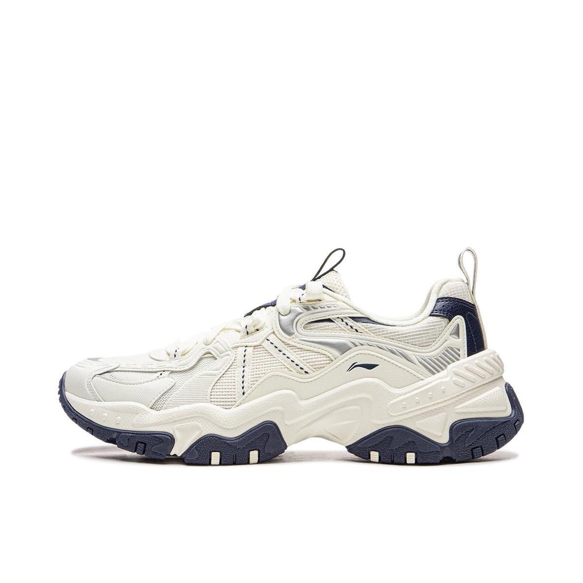 推荐商品：李宁 红糖 老爹鞋 复古增高防滑耐磨支撑回弹减震冬季轻量 男款/香槟白/深藏蓝