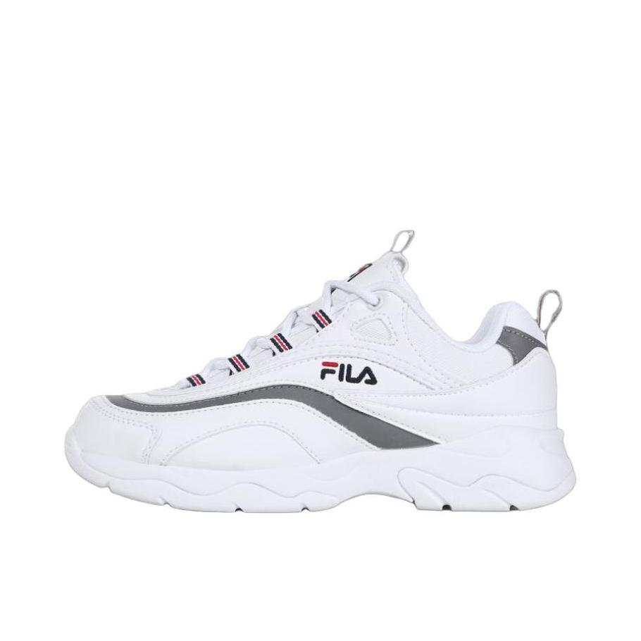 推荐商品：FILA/斐乐 Ray 复古 舒适百搭 防滑耐磨 透气 运动 织物 合成革 休闲鞋增高鞋 低帮/白色