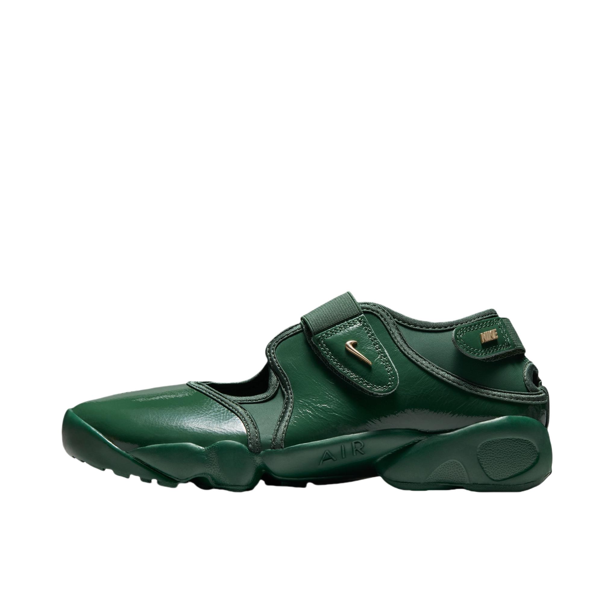 推荐商品：Nike Air Rift 分趾 防滑耐磨 缓震回弹 网面透气 舒适轻便 沙滩 魔术贴 百搭 运动休闲鞋 冷杉绿/金属金
