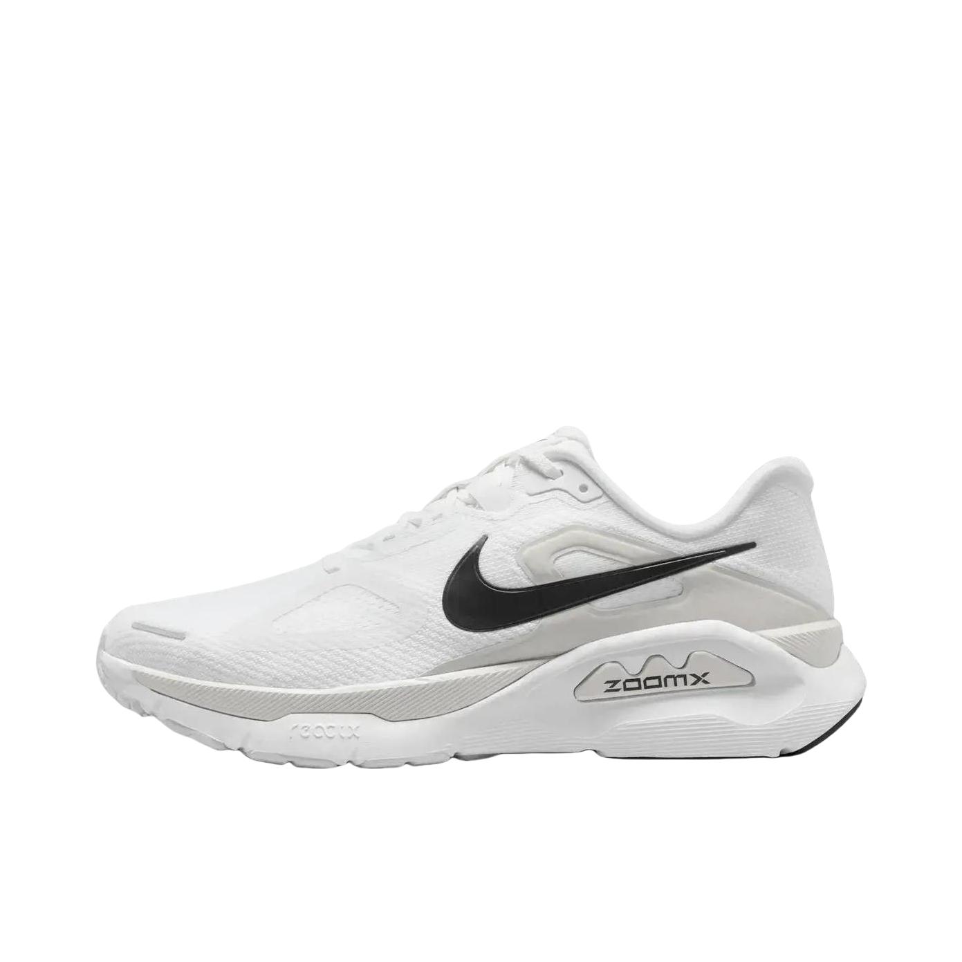 推荐商品：Nike Structure Plus 跑鞋 支撑贴合厚底系带圆头 白色/黑色
