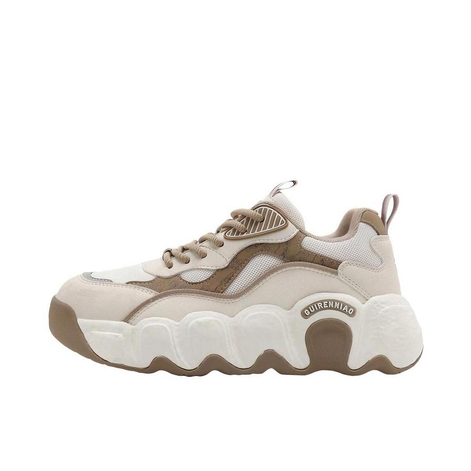 推荐商品：贵人鸟 老爹鞋 软底减震复古舒适 F588438 米色/白色/褐色