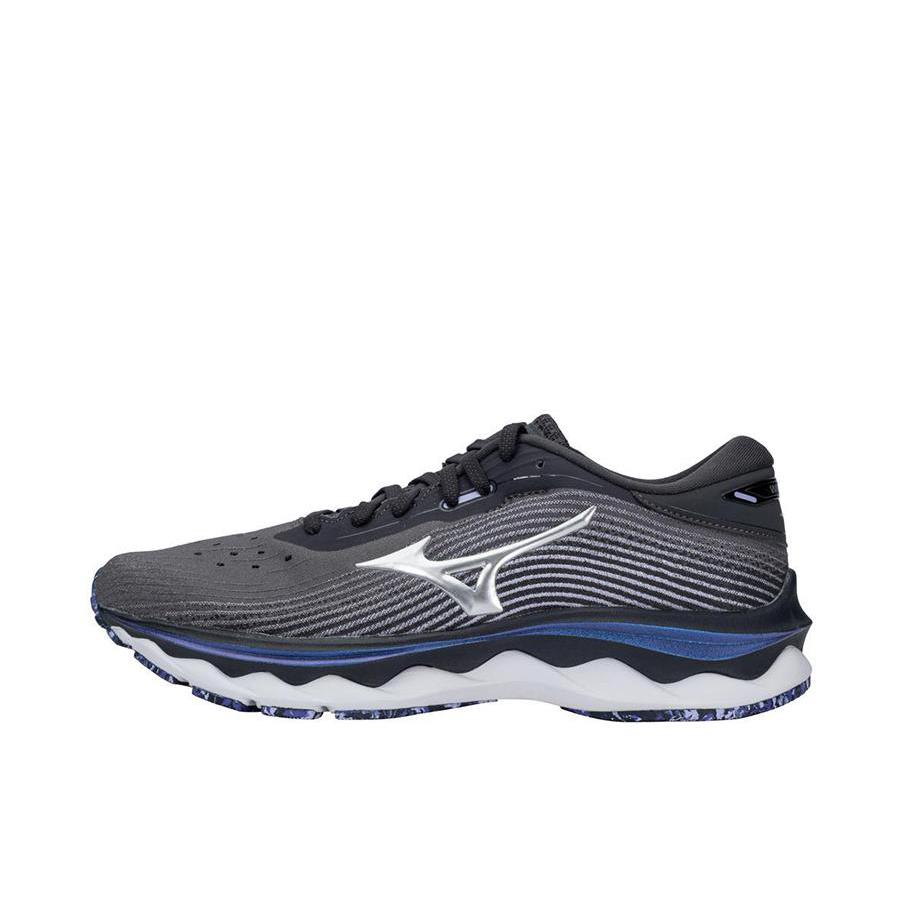 推荐商品：Mizuno/美津浓 Wave Sky 5 回弹减震 防滑耐磨 包裹性支撑 网布透气 织物 潮流休闲 跑鞋 女款/黑色/蓝色