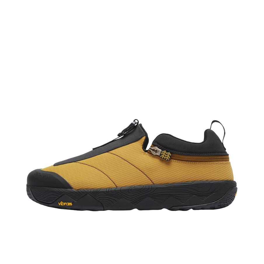 推荐商品：KOLON SPORT/可隆 FRESH SHIFT 2 IN 1 运动休闲鞋 平跟防滑轻便 棕色/黄色/黑色