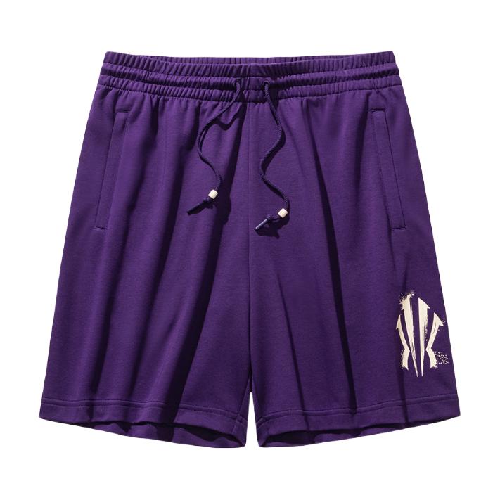 推荐商品：超级安踏 凯里·欧文系列透气中腰系带五分字母运动短裤 172521301U-1 深紫