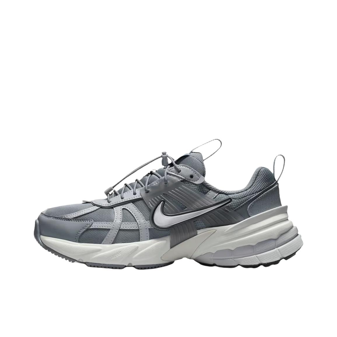 推荐商品：Nike V2K Run Runtekk 跑鞋 轻便网面透气防滑耐磨百搭时尚复古减震抓地圆头 深灰色