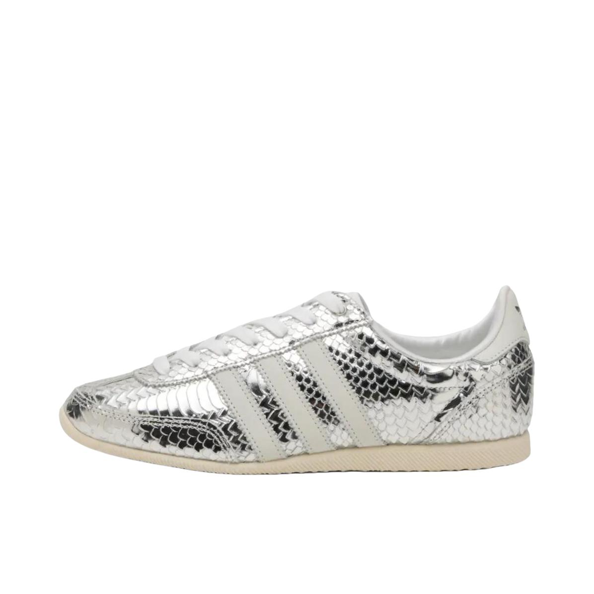 推荐商品：adidas Originals JAPAN 板鞋 防滑耐磨舒适低帮平跟复古百搭时尚薄底贴合 银色
