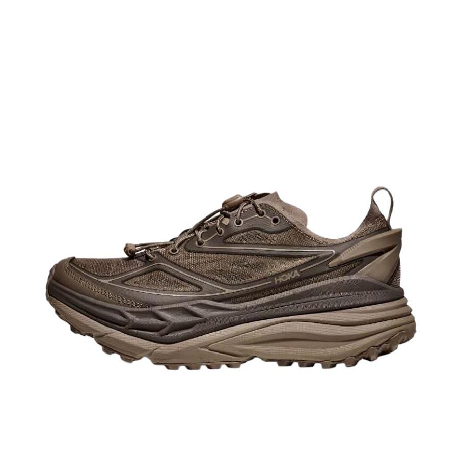 推荐商品：HOKA ONE ONE Stinson One7 跑鞋 舒适百搭防滑耐磨贴合 深棕色