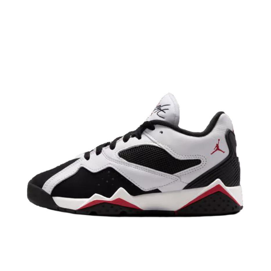 推荐商品：Jordan MVP 92 RM 篮球鞋 防滑耐磨低帮平跟真皮篮球风格减震冬季 大童/白色/黑色