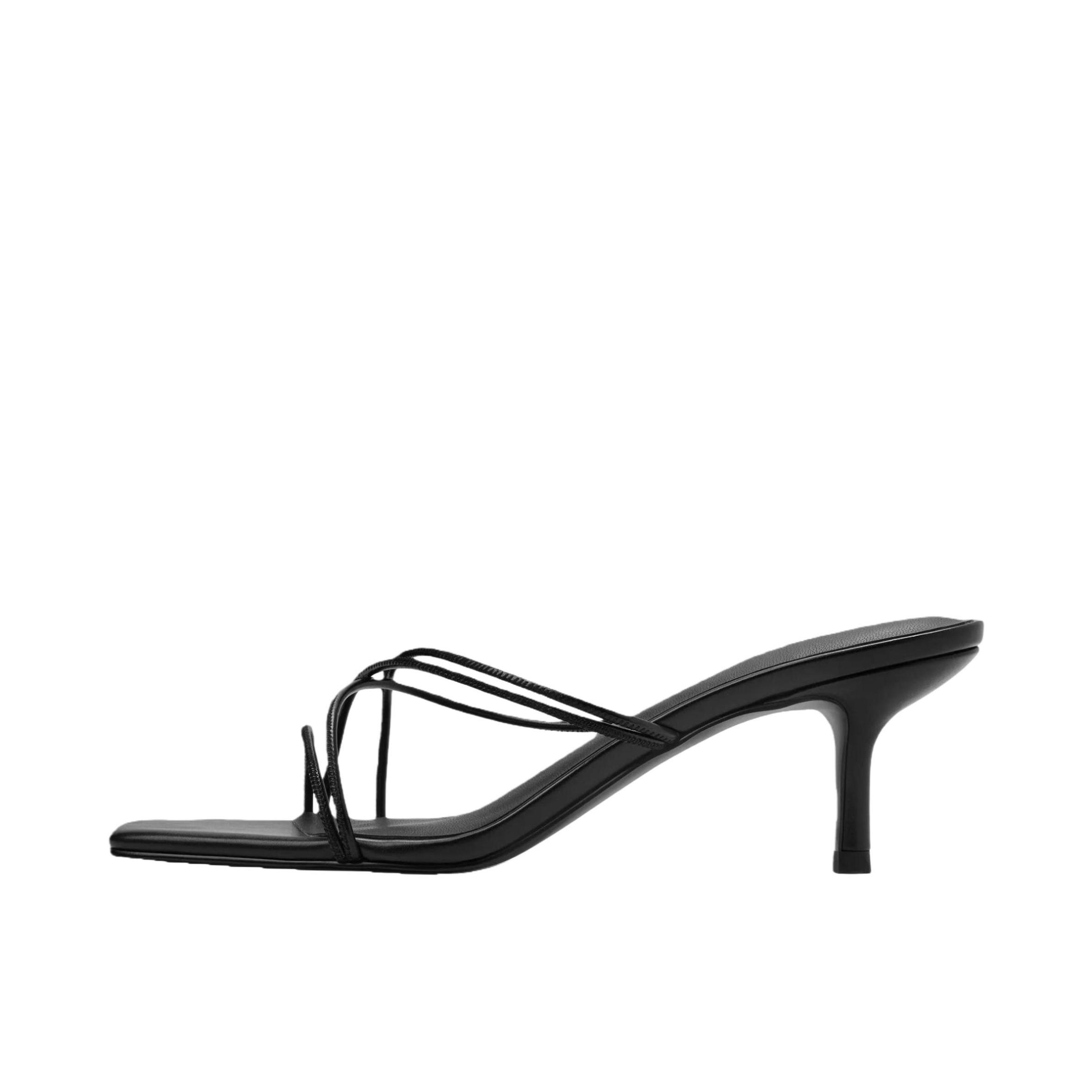 推荐商品：CHARLES&KEITH 高跟鞋 简约方头时尚细带 CK1-60920424 黑色