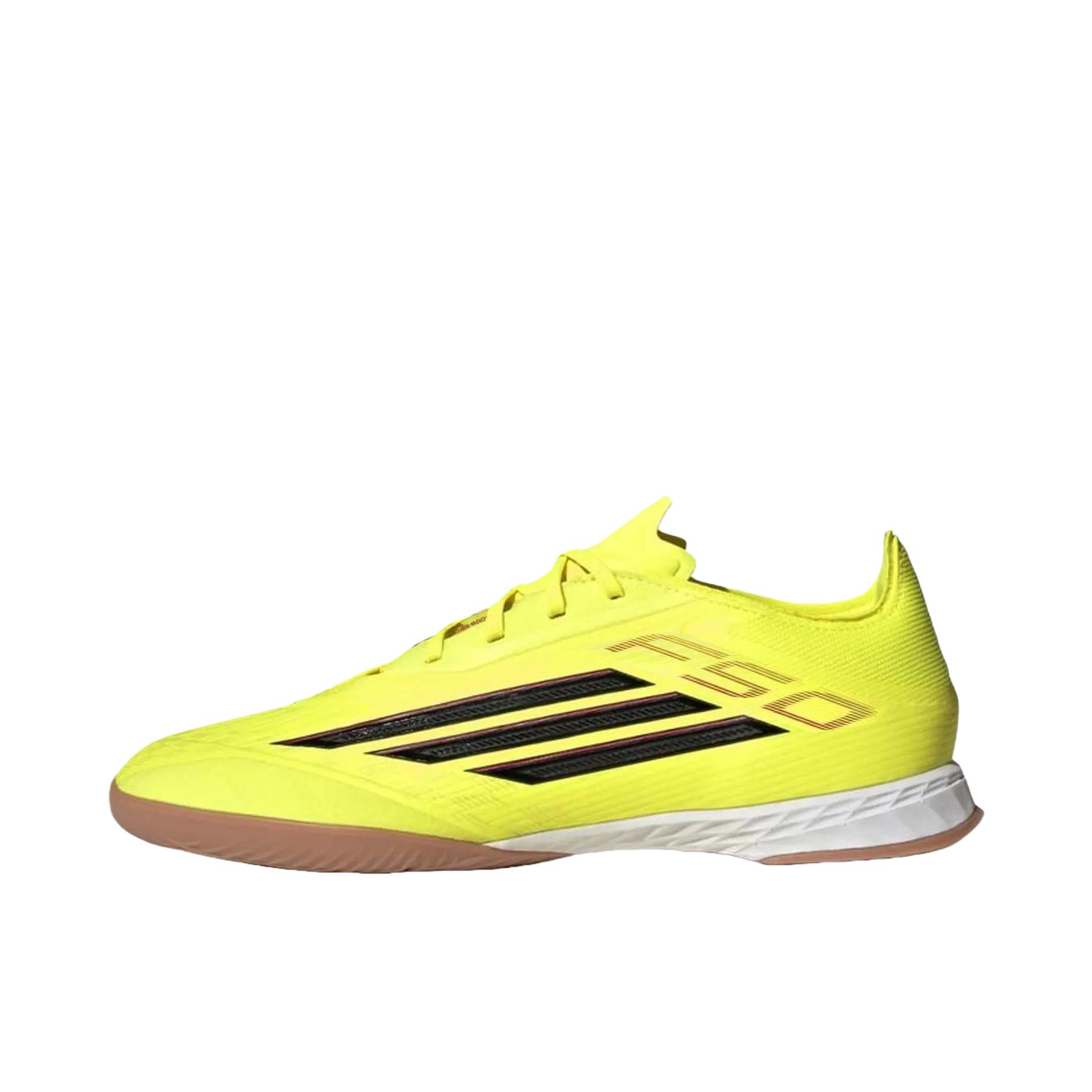 推荐商品：adidas F50 Pro In 足球鞋 运动厚底系带圆头 黄色