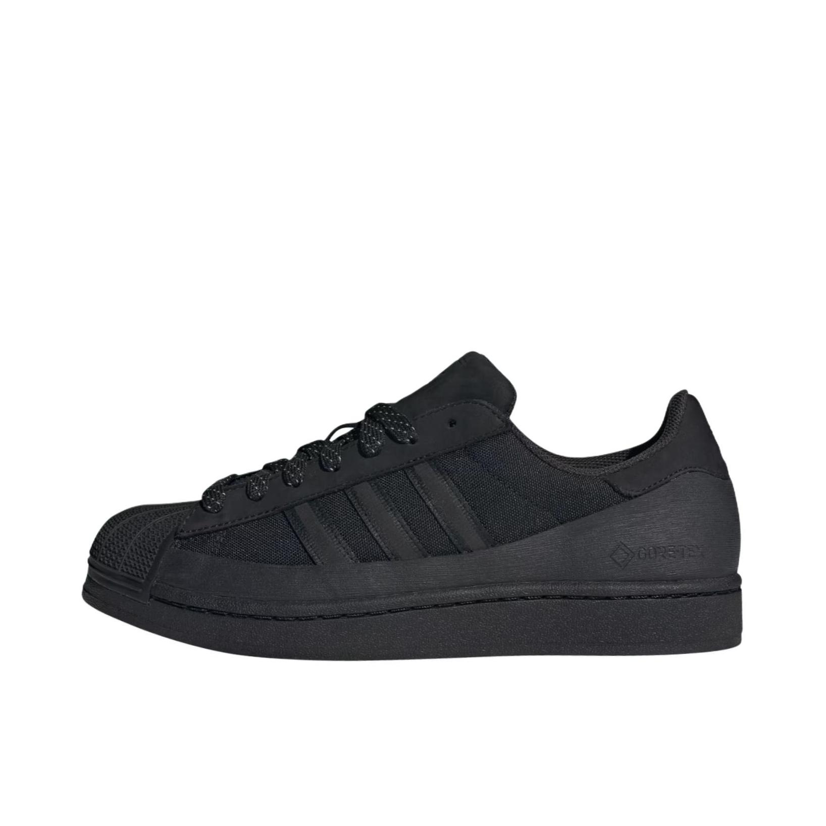 推荐商品：adidas Originals Superstar 2 板鞋 复古防滑耐磨贝壳头贴合圆头支撑 墨黑色