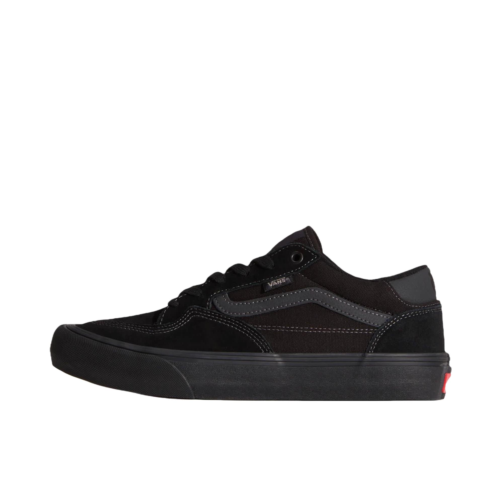 推荐商品：Vans/范斯 Rowan 板鞋 舒适百搭防滑耐磨贴合 耀黑色