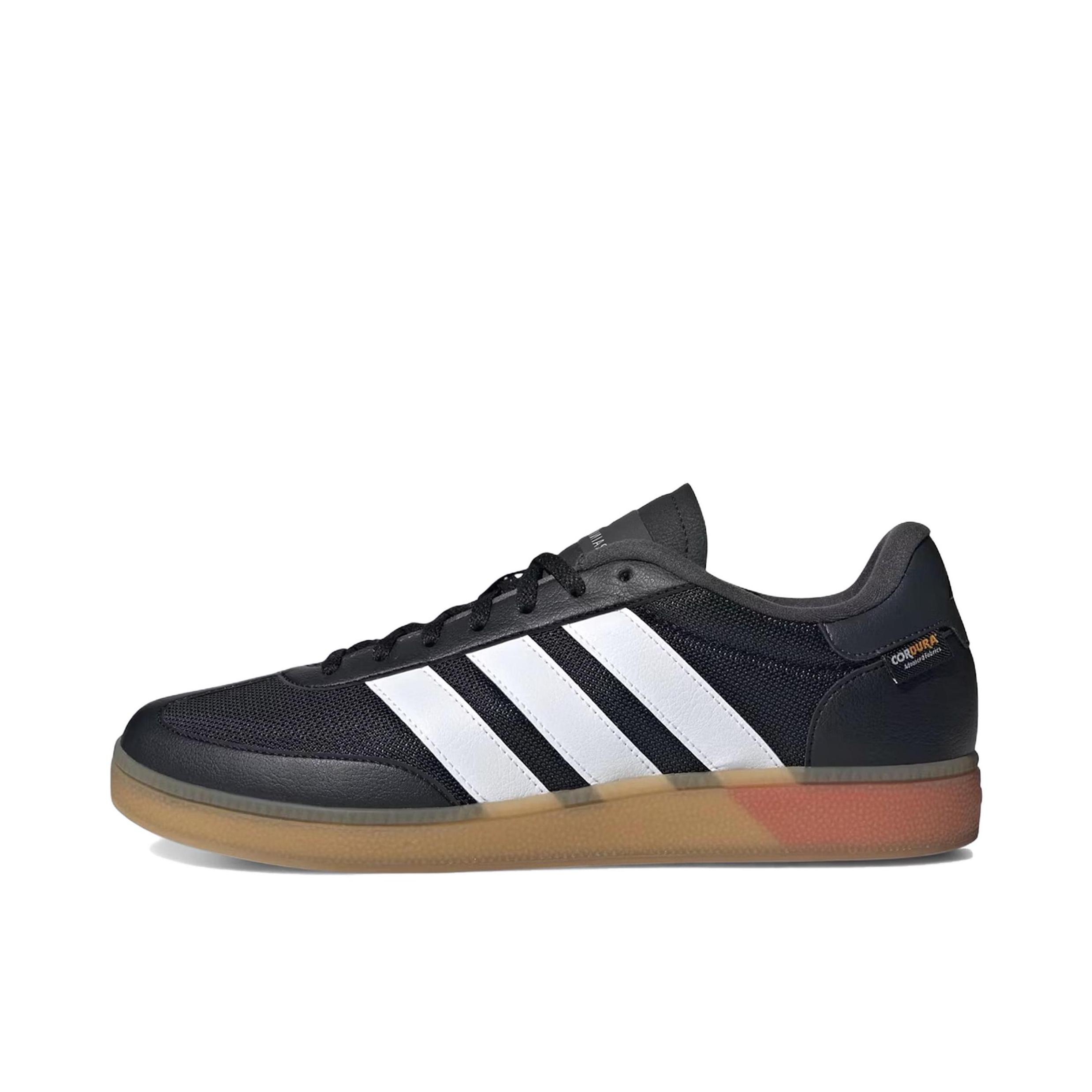 推荐商品：adidas SPEZIAL Training 板鞋 百搭防滑耐磨低帮回弹训练 黑色/白色