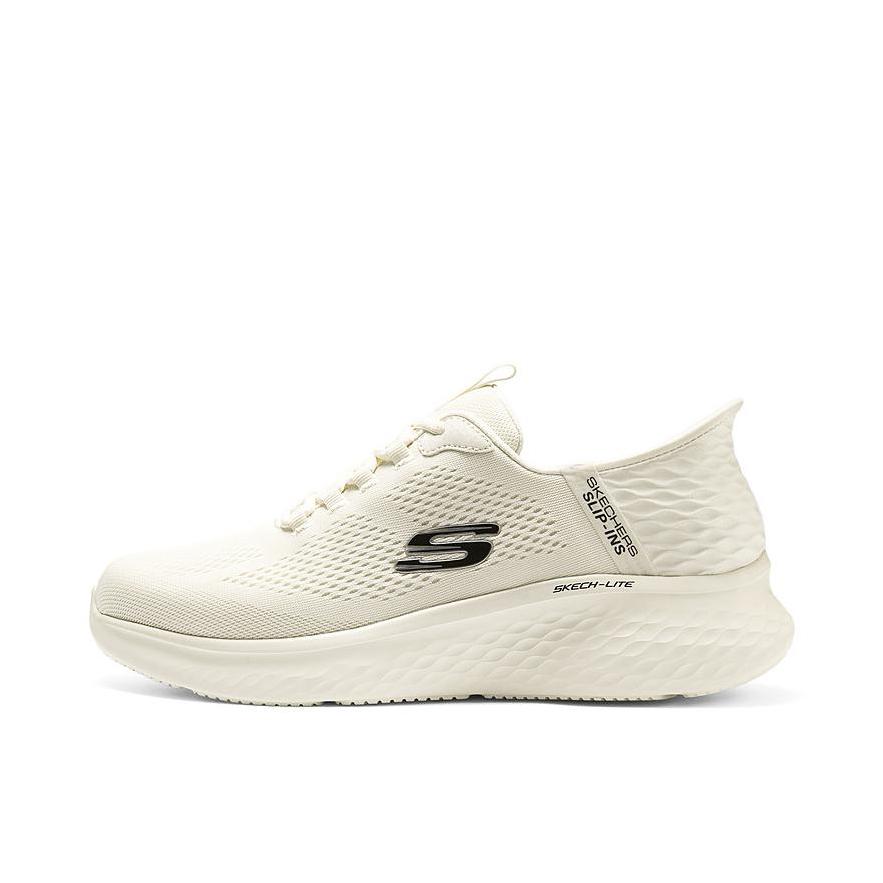推荐商品：Skechers/斯凯奇 Slip Ins系列 闪穿科技 防滑耐磨 缓震网面 透气绑带 舒适百搭 一脚蹬 运动休闲鞋 150012 乳白色