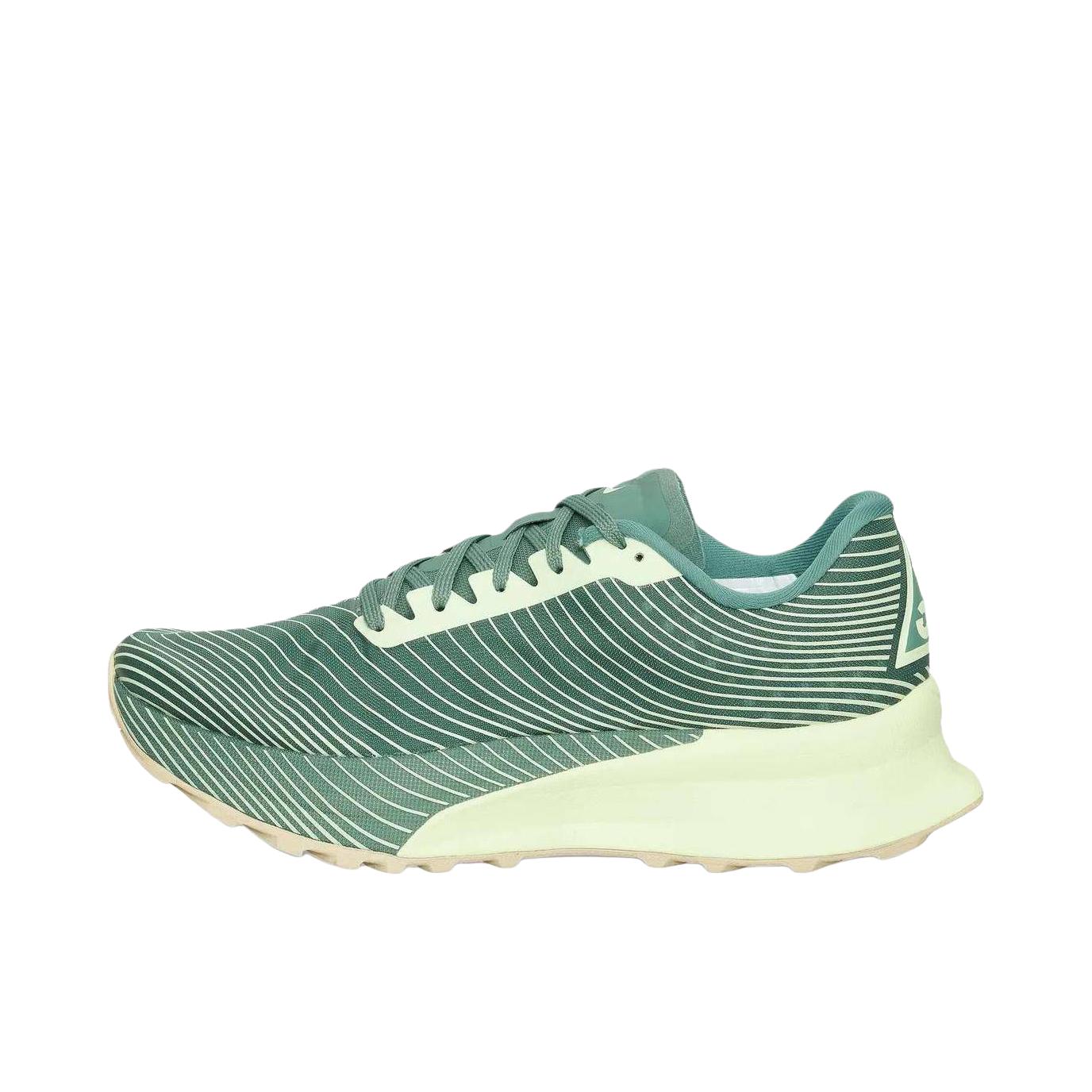 推荐商品：Nike ACG Ultrafly TRAIL SP 跑鞋 越野圆头系带舒适贴合 芦荟绿