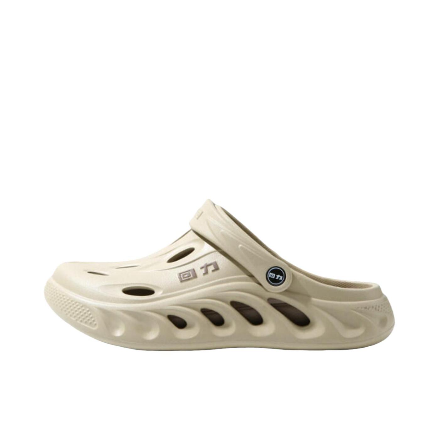 推荐商品：回力 溯溪鞋 户外鞋 防滑防臭耐磨舒适 SDJ-0639 卡其色