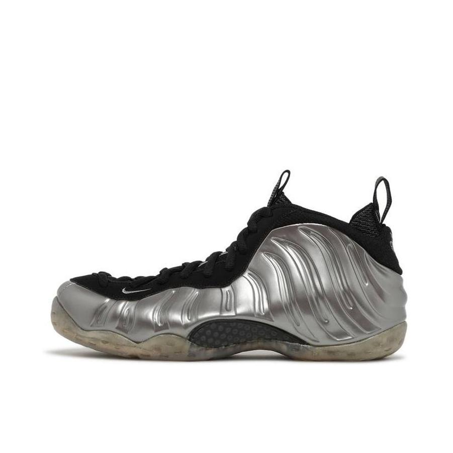 推荐商品：Nike Air Foamposite One 篮球鞋 喷泡经典复古百搭防滑耐磨舒适透气减震休闲中帮 Pewter 银影侠