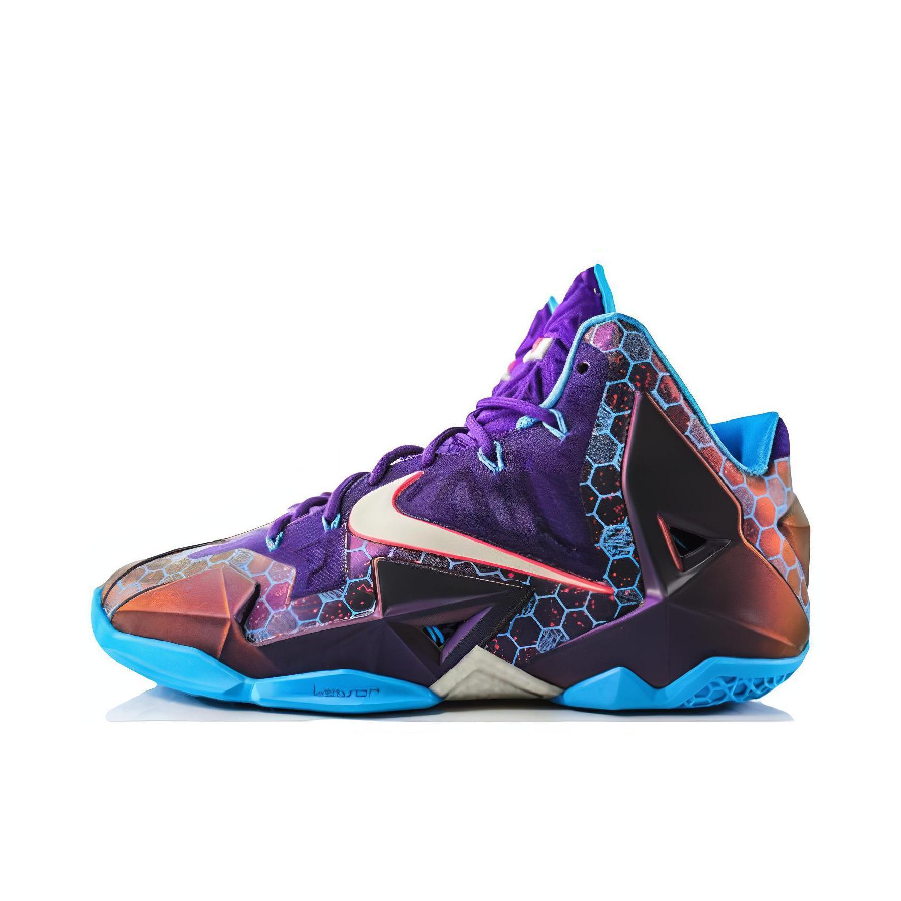 推荐商品：Nike Zoom LeBron 11 詹姆斯 防滑耐磨 缓震回弹 轻便透气 支撑 实战 篮球鞋 Summit Lake Hornets 黄蜂