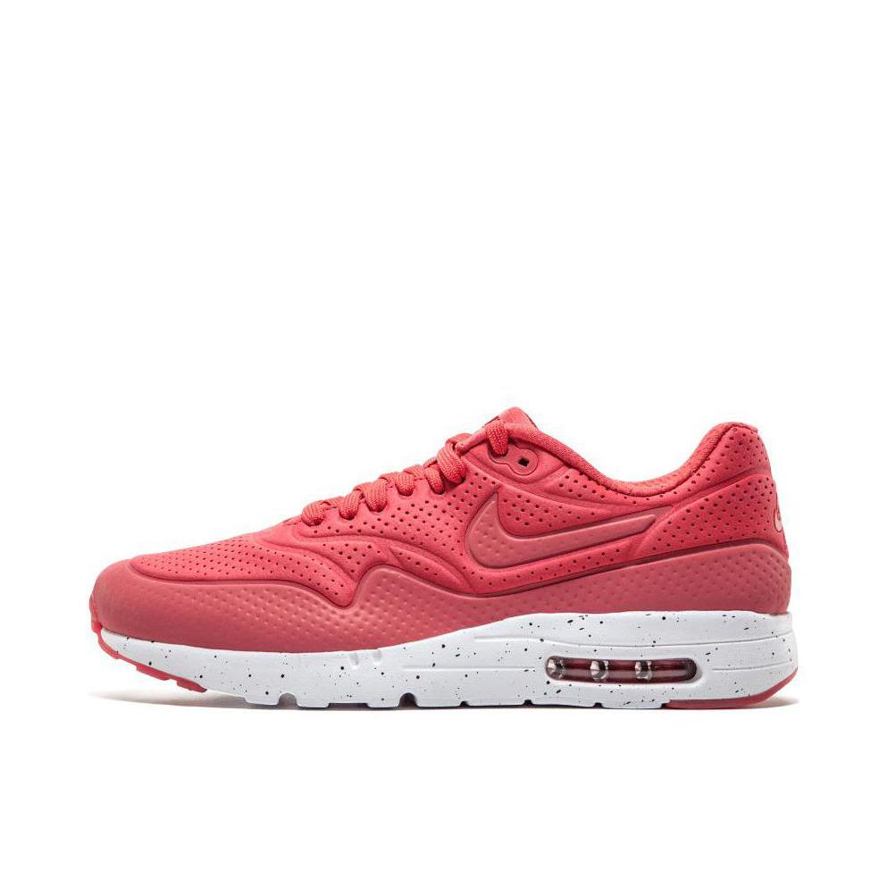 推荐商品：Nike Air Max 1 跑鞋 气垫缓震透气轻便复古运动舒适百搭潮流耐磨低帮训练防滑冬季支撑马拉松防水抓地圆头耐穿 橙红