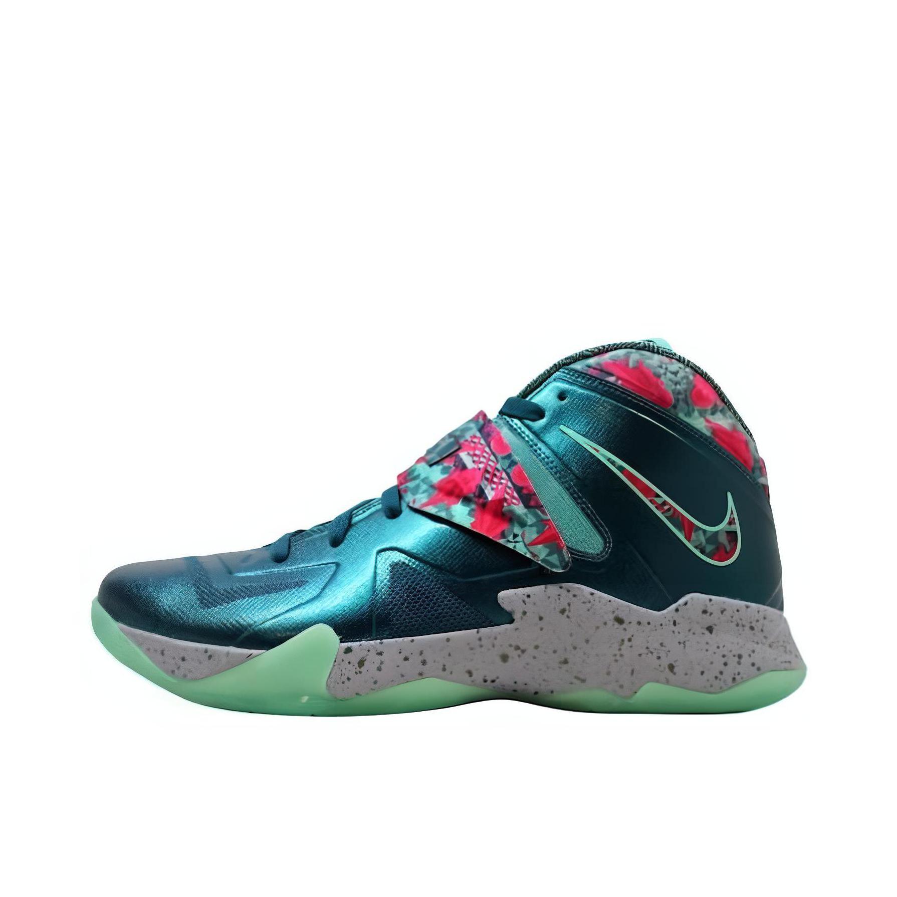 推荐商品：Nike Zoom LeBron Soldier 7 士兵7 防滑耐磨 减震实战 圆头 舒适百搭 复古 篮球鞋 Dark Sea/Pink Foil 青绿