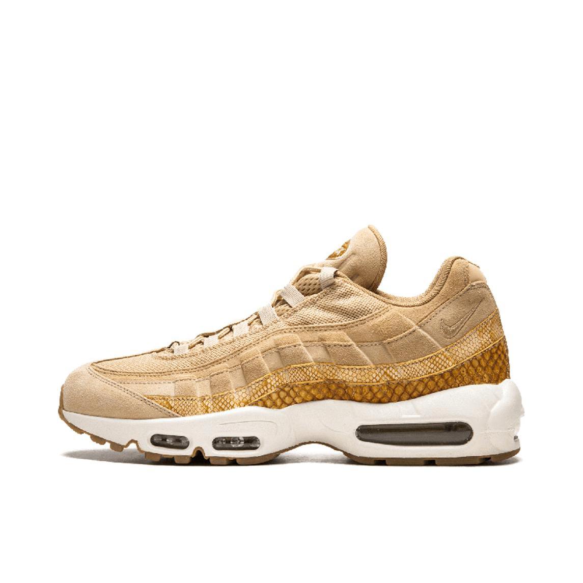 推荐商品：Nike Air Max 95 跑鞋 潮流时尚复古百搭防滑耐磨舒适透气防水气垫织物支撑低帮缓震贴合耐用圆头 Wheat 小麦黄