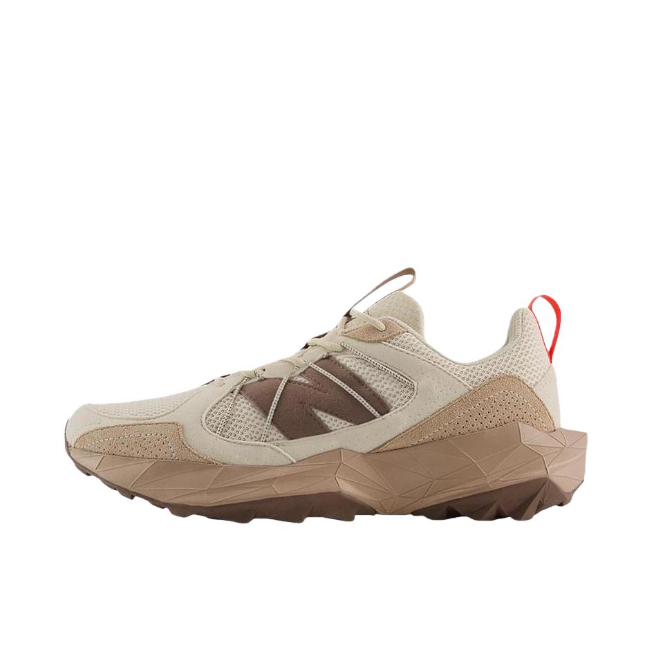 推荐商品：New Balance Tektrel 跑鞋 织物防滑减震耐用回弹防泼水贴合耐久支撑 D宽/米色/棕色