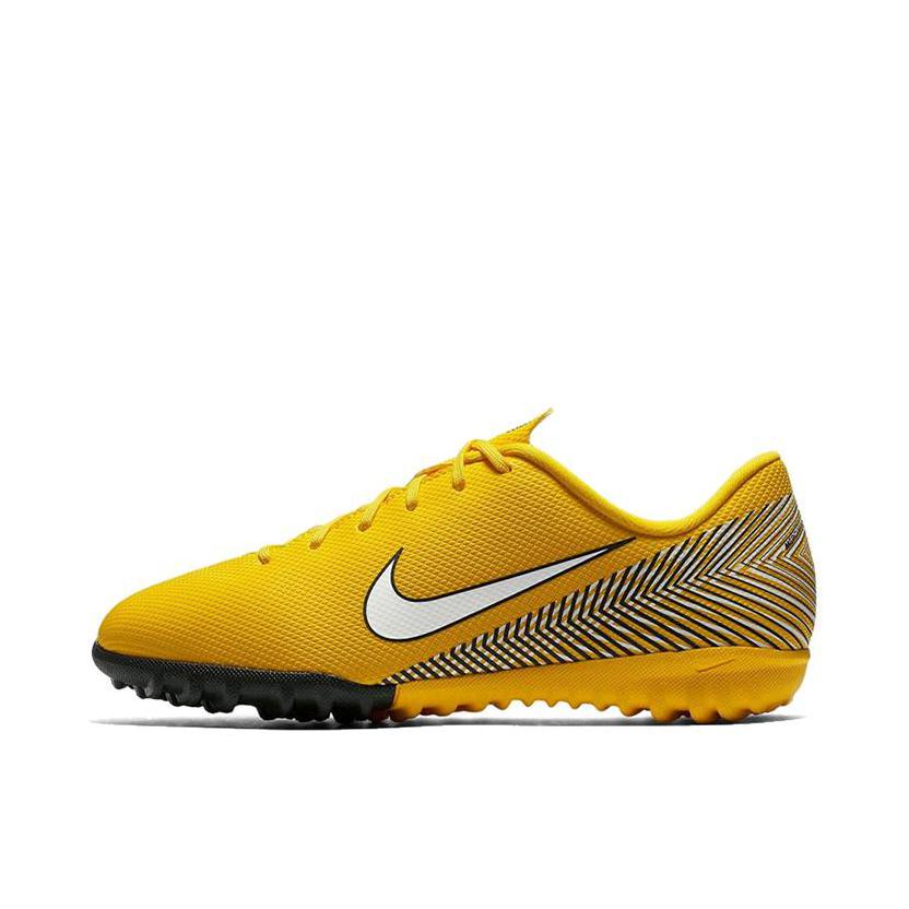 推荐商品：Nike Mercurial Vapor 12 Academy NJR TF 中端 碎钉 人造草地 低帮 足球鞋 Yellow/Black 柠檬黄/白色