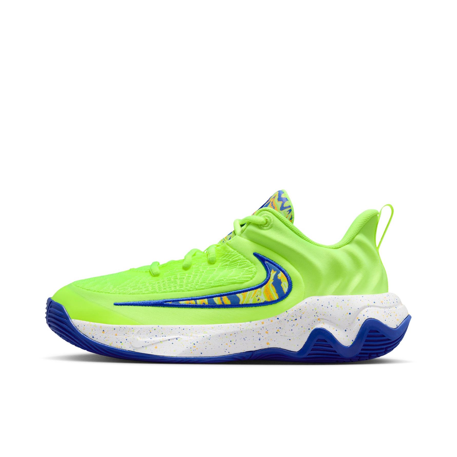 推荐商品：Nike Giannis lmmortality 4 字母哥支线4代 抓地 抗扭 实战 中帮 防滑耐磨 舒适透气 时尚百搭 篮球鞋 大童/绿色/蓝色