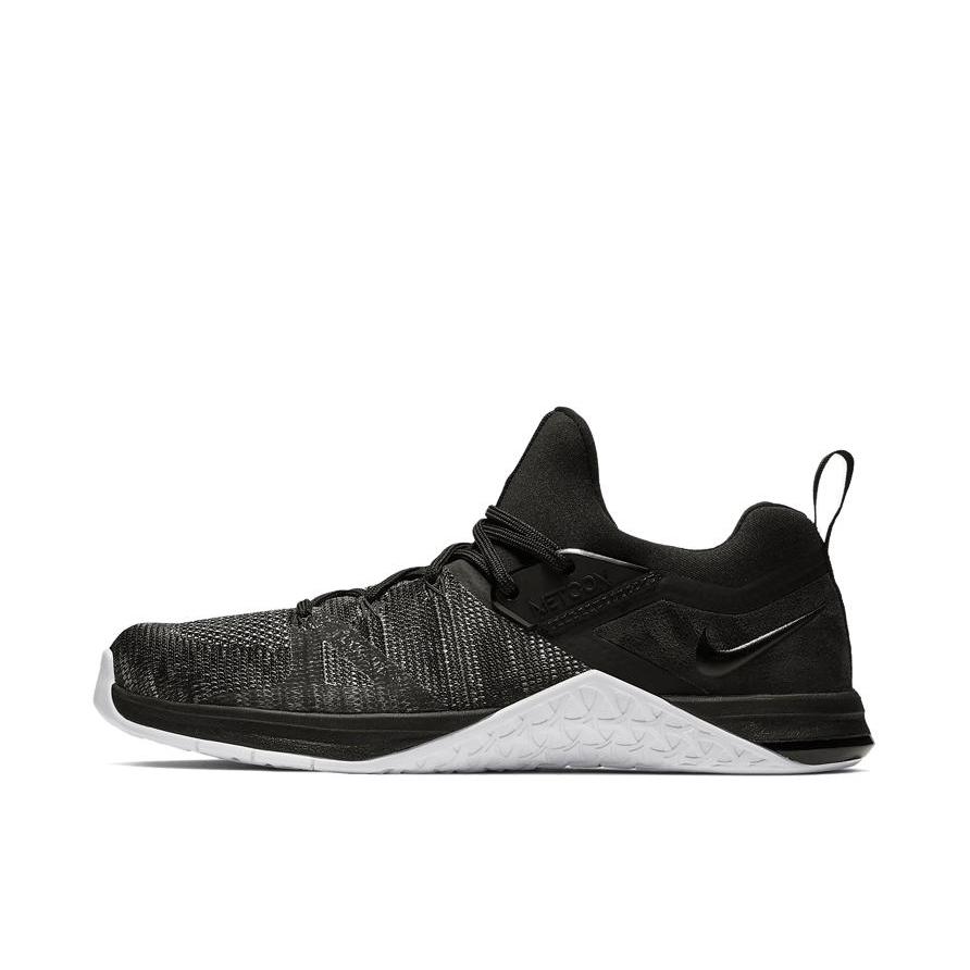 推荐商品：Nike Metcon DSX Flyknit 3 减震耐磨 舒适百搭 支撑平衡 运动 训练鞋 Black/White 黑灰白