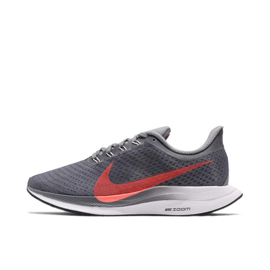 推荐商品：Nike Zoom Pegasus 35 Turbo 跑鞋 缓震回弹防滑耐磨舒适轻便织物支撑泡棉 Dark Grey/Lava Glow 深灰/红色