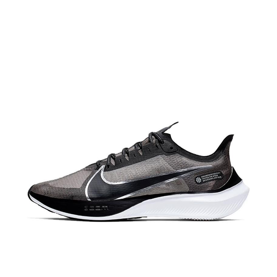 推荐商品：Nike Zoom Gravity 跑鞋 减震回弹防滑耐磨舒适轻便竞速训练潮流休闲百搭碳板马拉松织物 Black/DimGray 黑/狼灰