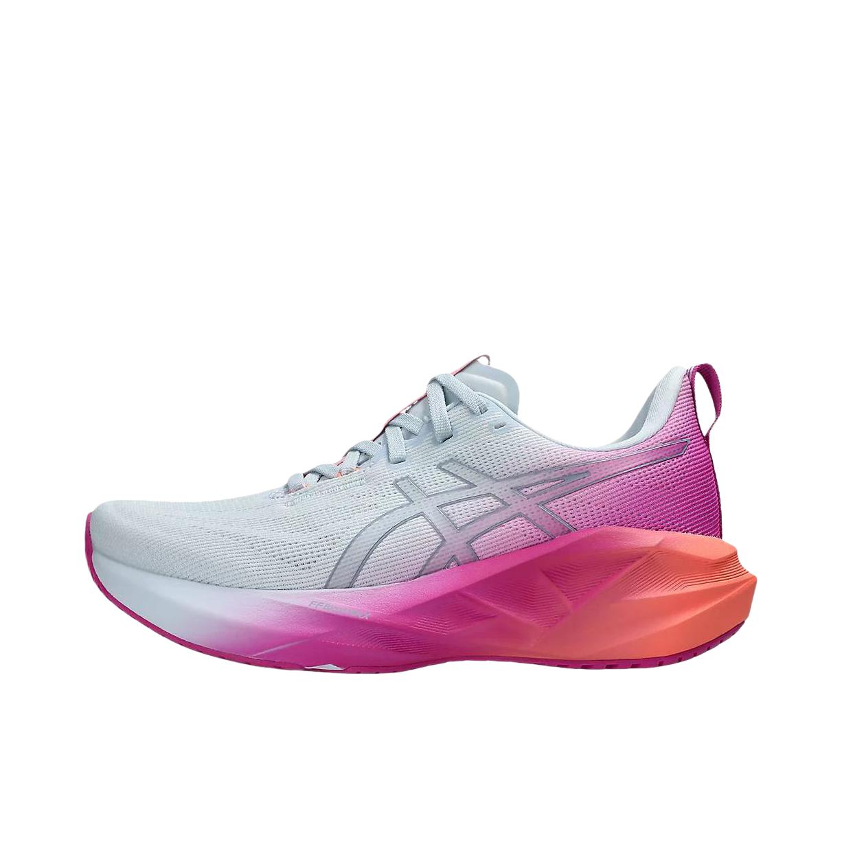 推荐商品：Asics/亚瑟士 Novablast 5 跑鞋 圆头舒适百搭防滑耐磨缓震橡胶贴合短跑轻量回弹支撑 淡蓝色