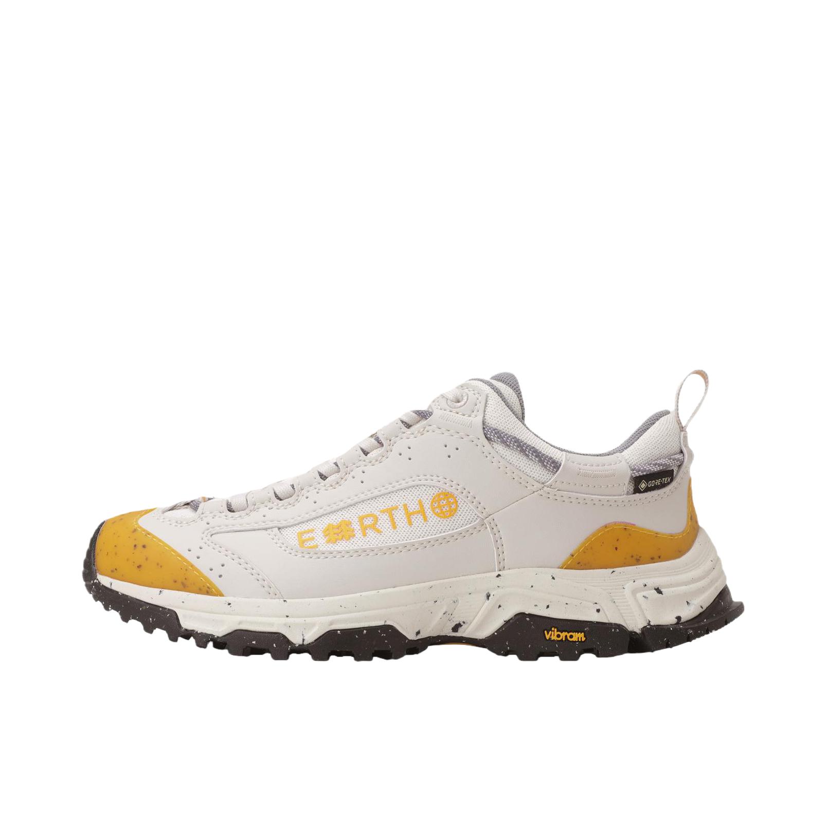 推荐商品：KOLON SPORT/可隆 MOVE 防滑耐磨 舒适减震 防水透湿 VIBRAM大底 圆头抓地 戈尔科技 止滑 徒步鞋 户外鞋 米色/黄色