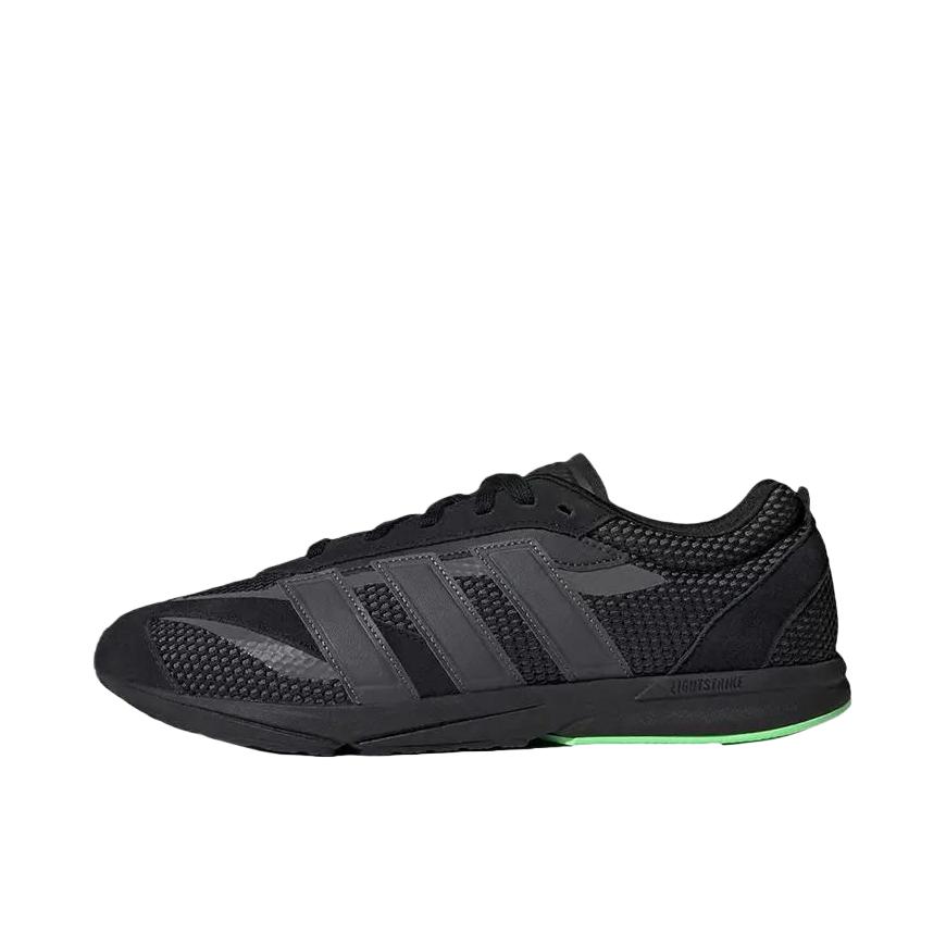 推荐商品：adidas LIGHTBLAZE LP 跑鞋 休闲轻运动耐磨轻便舒适百搭缓震轻量训练织物支撑 深黑色